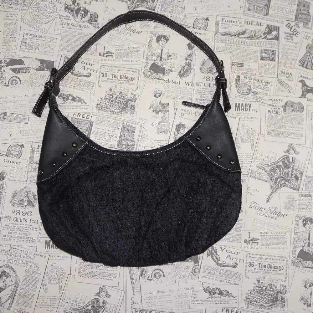 Vintage Y2K Accessories description micro purse cool pattern